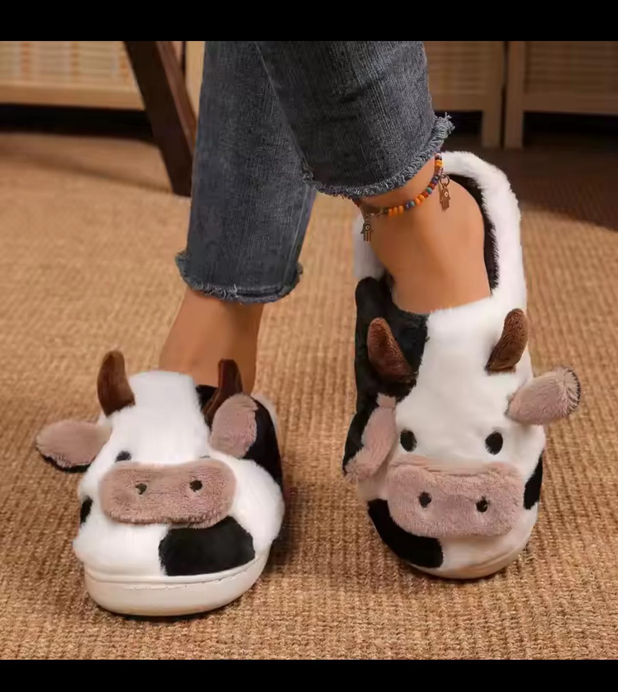 Fluffy Moo Plush Slippers | Cute Farm Animal Home Slippers